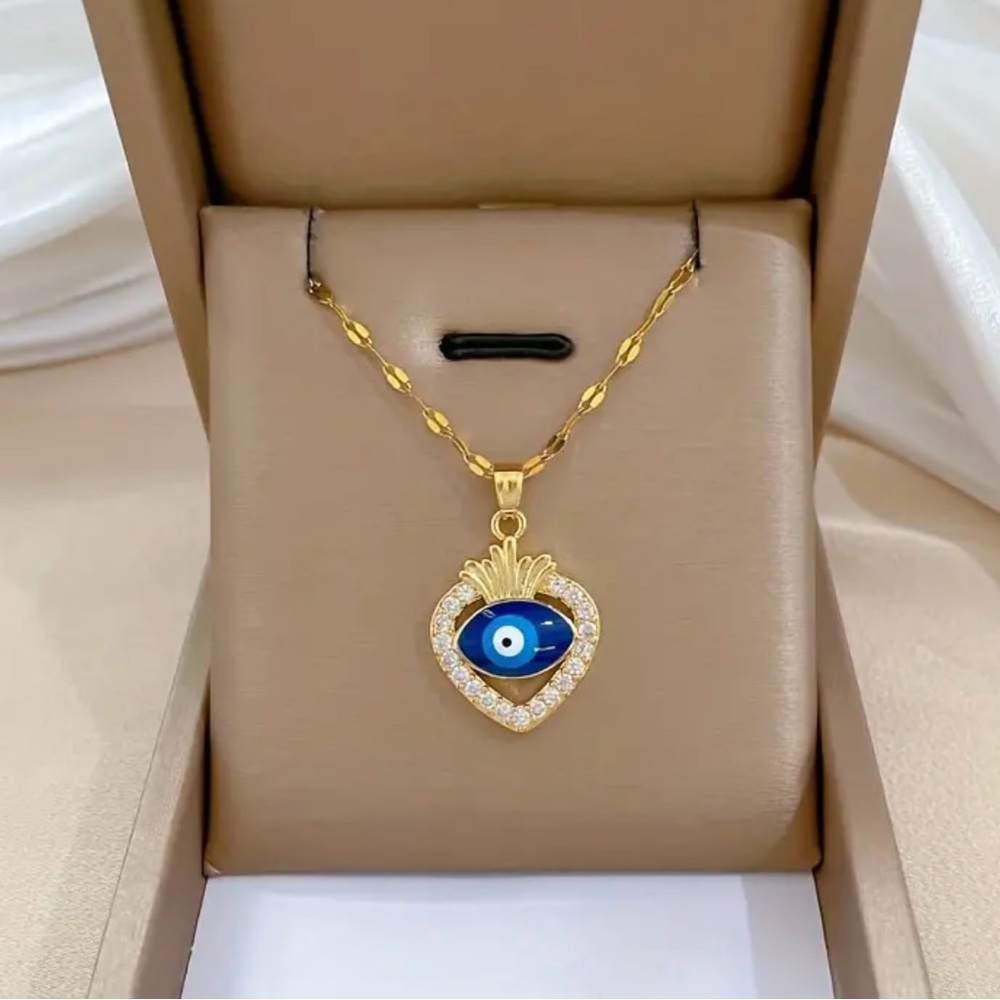 HEART SHAPED EVIL EYE NECKLACE